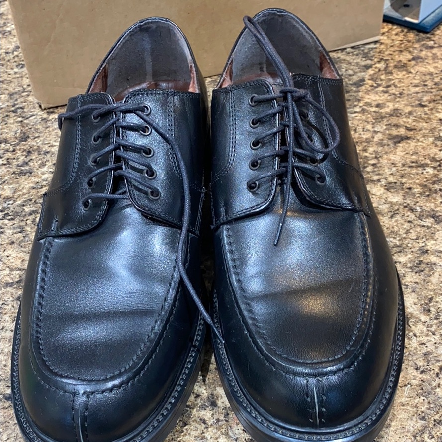 Bill Blass Shoes